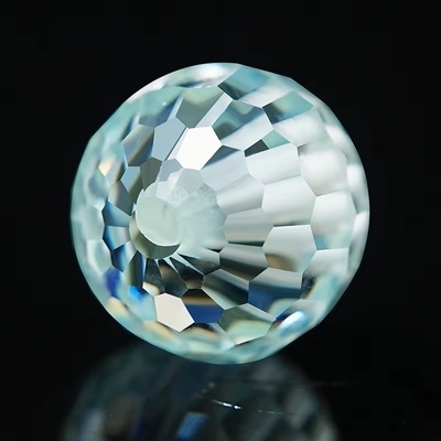 Materiał szlachetny Syntetyczne laboratorium stworzyło okrągłe niebieskie koraliki Moissanite do robienia biżuterii