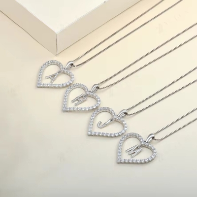Naszyjnik YASVITTI 925 Sterling Silver Naszyjnik w kształcie serca z literą A-Z