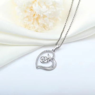 YASVITTI Sprzedaż hurtowa Na zamówienie Kołnierz Kołnierz Kobiety Szlachetne biżuteria Rhodium Plated Rose 925 Sterling Silver Heart Necklaces