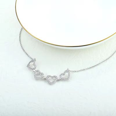 YASVITTI Custom Romantyczny Magnetyczny Kolczyki Kleforowe OEM Charm 925 Sterling Silver Deinty Heart Cztery Listy Kolczyki Kleforowe