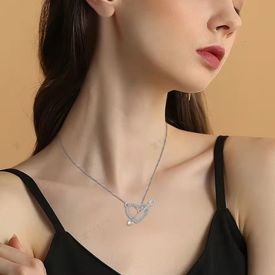 YASVITTI 925 Sterling Silver Kołnierz Kobiet &quot;Jedna strzała przez serce&quot; Zircon Stone Walentynki
