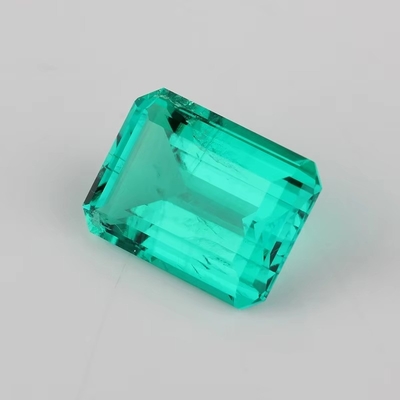 7*9mm Oktogonowy Szmaragdowy Cięcie Zielony Sztuczny Szmaragdowy Kamień Wiecznie Jeden Kolor Moissanite