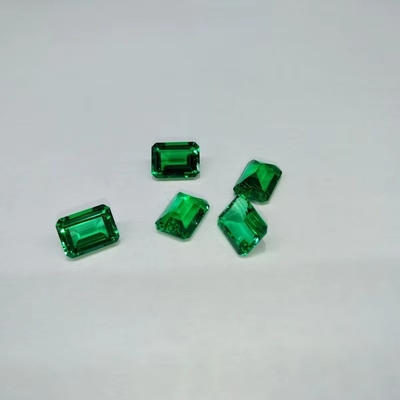7*9mm Oktogonowy Szmaragdowy Cięcie Zielony Sztuczny Szmaragdowy Kamień Wiecznie Jeden Kolor Moissanite
