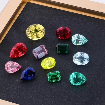 Owalny Brilliant Cut 6*8mm Certyfikowany laboratoryjnie, wyhodowany w luźnym kolorze Moissanite dla kobiet