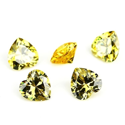 Kolory CZ Moissanite Diamant Heart Cut 3x3mm 4x4mm Syntetyczny Zirkonia