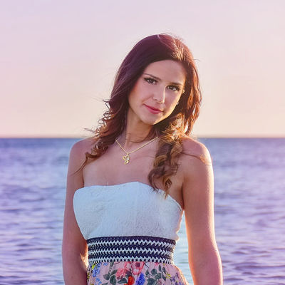 18in 0,29 uncji naszyjnik w kształcie podwójnego serca Gold Endless Love z białym kryształem Austrian crystalego